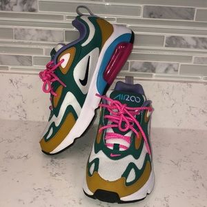 Womens Nike Air Max270